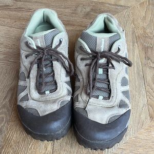Patagonia Vibram p26 holiking shoes 10